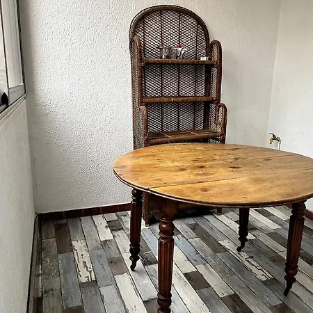 Apartment Tres Bien Situe Avec Parking Prive