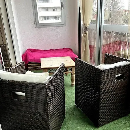Tres Bien Situe Avec Parking Prive * Montpellier